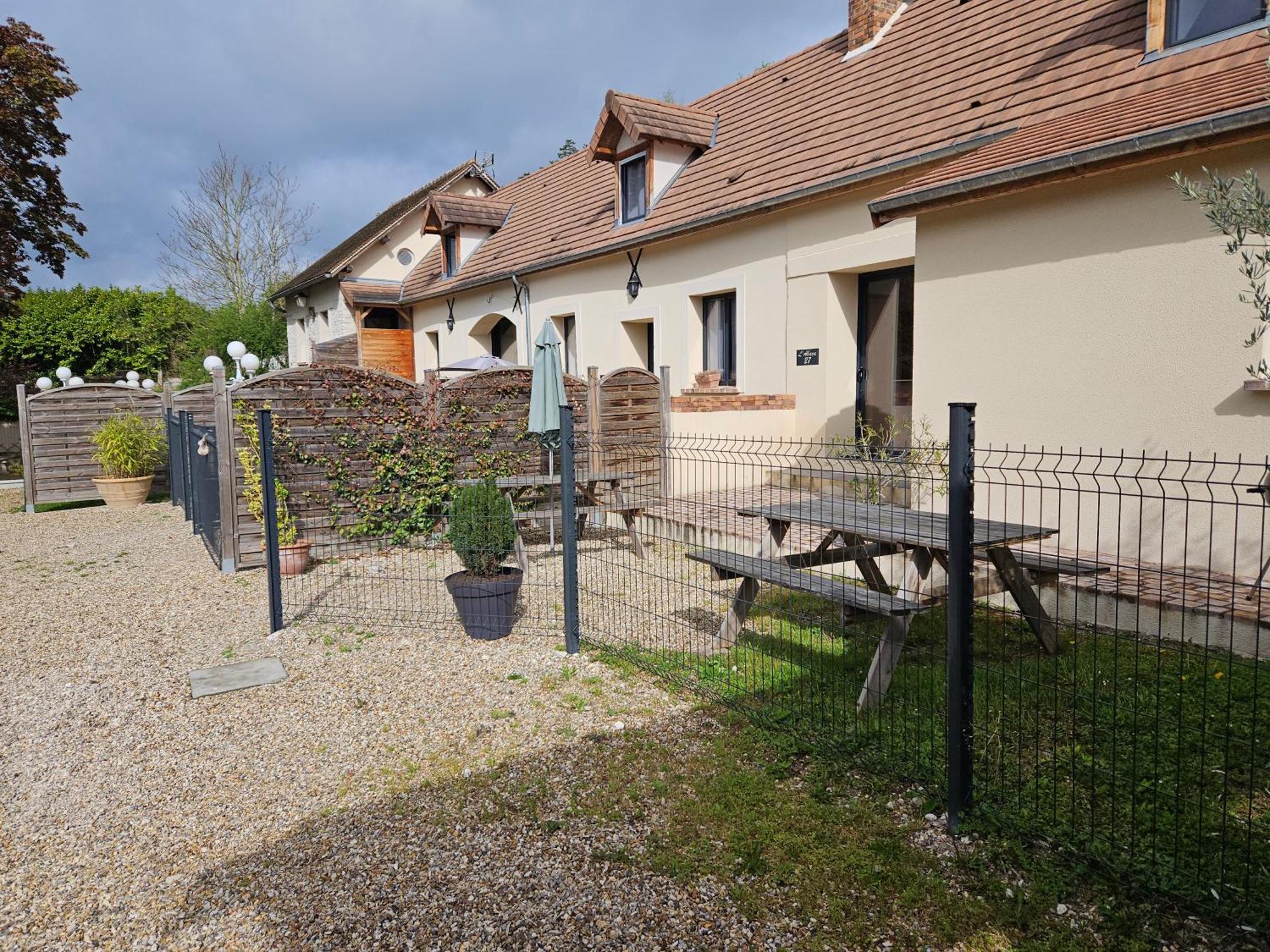 Villa L'Abaca 27 Sainte-Genevieve-les-Gasny Esterno foto